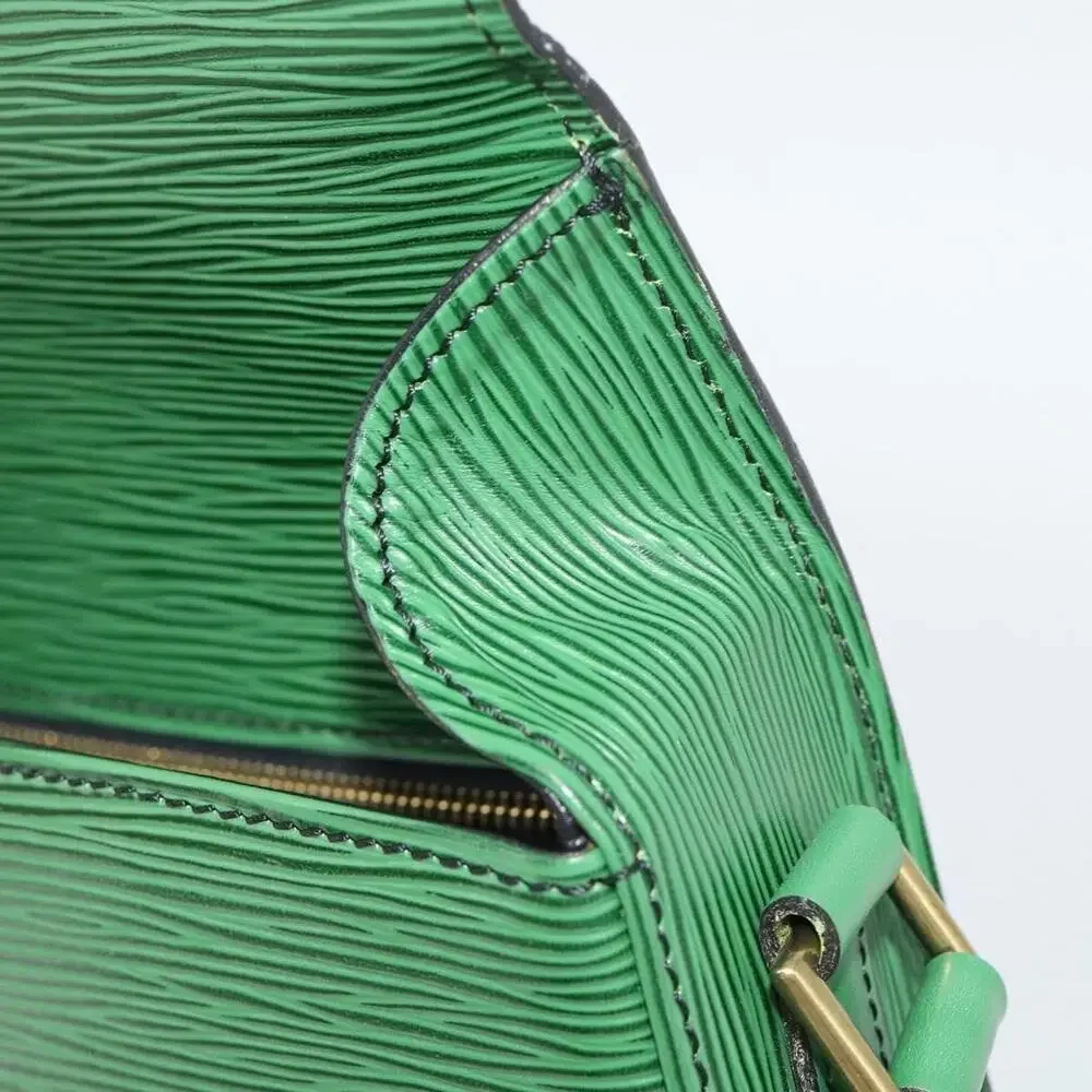 Louis Vuitton Epi Saint Cloud GM Shoulder Bag Green
